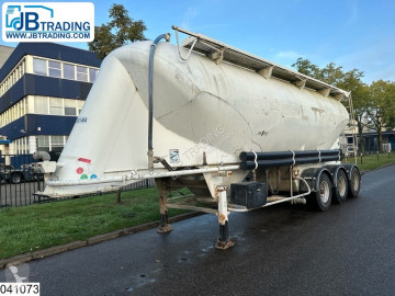 Spitzer tanker semi-trailer