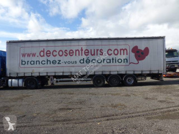 Fruehauf semi-trailer