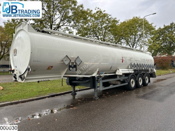 Acerbi chemical tanker semi-trailer