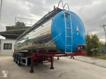 Menci tanker semi-trailer