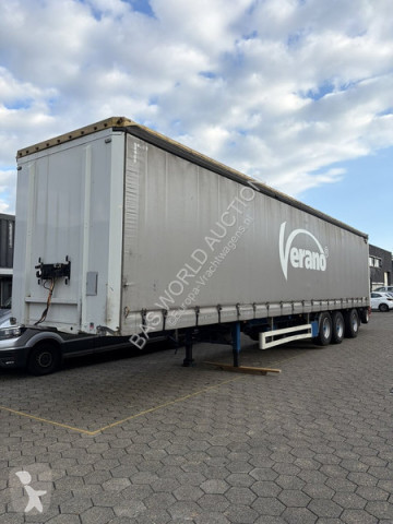 Pacton semi-trailer