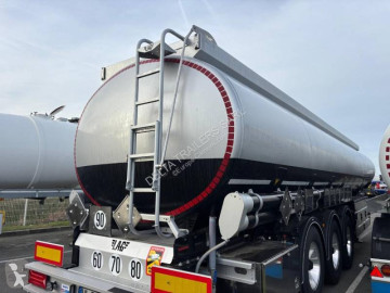 LAG oil/fuel tanker semi-trailer