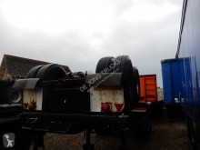 Fruehauf 2x 20 FT chassis / Steel suspension / Double montage semi-trailer used container