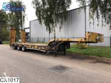 Kaiser Lowbed 57000 KG, Steel suspension, Lowbed, B 2,53 + 2 x 0,25 mtr semi-trailer used heavy equipment transport