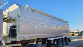 Полуприцеп цистерна пищевая Leveques SF3420