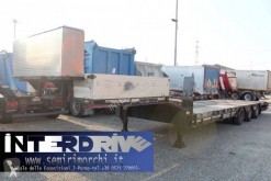 Полуприцеп трал Bertoja carrellone buche ribassato usato