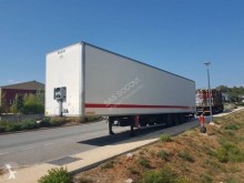 Semi remorque fourgon polyfond Fruehauf 3 ESSIEU