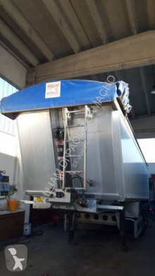 Semitrailer Menci Vasca 42m3 / 2015 flak begagnad