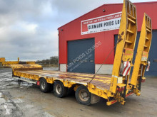 Trailer Castera Porte engin 3 essieux tweedehands dieplader