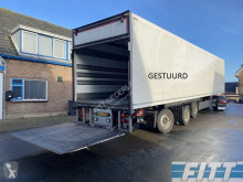 Schmitz Cargobull gestuurde geisoleerde oplegger met 3T achterklep semi-trailer used insulated