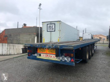 Fruehauf flatbed semi-trailer