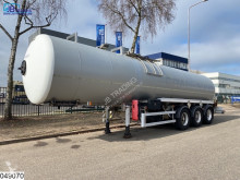 Semirimorchio Magyar Chemie 30000 Liter cisterna usato