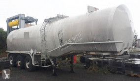 Fruehauf tanker semi-trailer