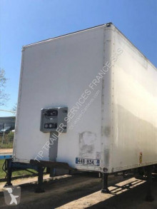 Semiremorca furgon izolat Fruehauf FOURGON 3 ESSIEUX AVEC PORTE RELEVABLE
