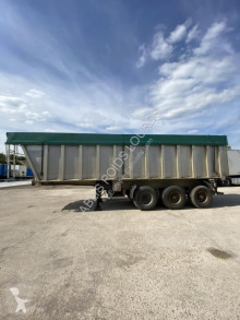 Semiremorca General Trailers Non spécifié benă second-hand
