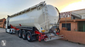 Naczepa Feldbinder cysterna materiał sproszkowany używana