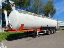 Полуприцеп цистерна Feldbinder Silo