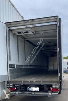 Semirimorchio Schmitz Cargobull frigo multitemperature usato