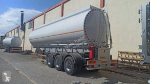Nova food tanker semi-trailer PALM OIL TANKER 44.000 LT ISOLATED