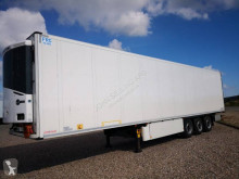 Schmitz Cargobull multi temperature refrigerated semi-trailer SKO SLXi400