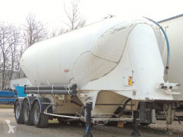 Spitzer Eurovrac * 39.000 L * semi-trailer used powder tanker