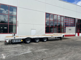 Möslein heavy equipment transport semi-trailer 3 Achs Tieflader für Fertigteile, Maschinen, Co