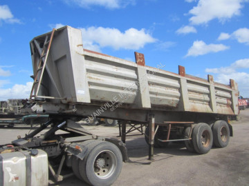 Semitrailer lastvagn bygg-anläggning Trailor