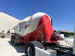 Semitrailer tank pulverformig Spitzer
