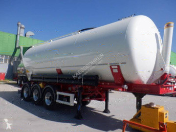 Semitrailer tank Kässbohrer ny