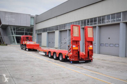 Semitrailer maskinbärare Kässbohrer ny