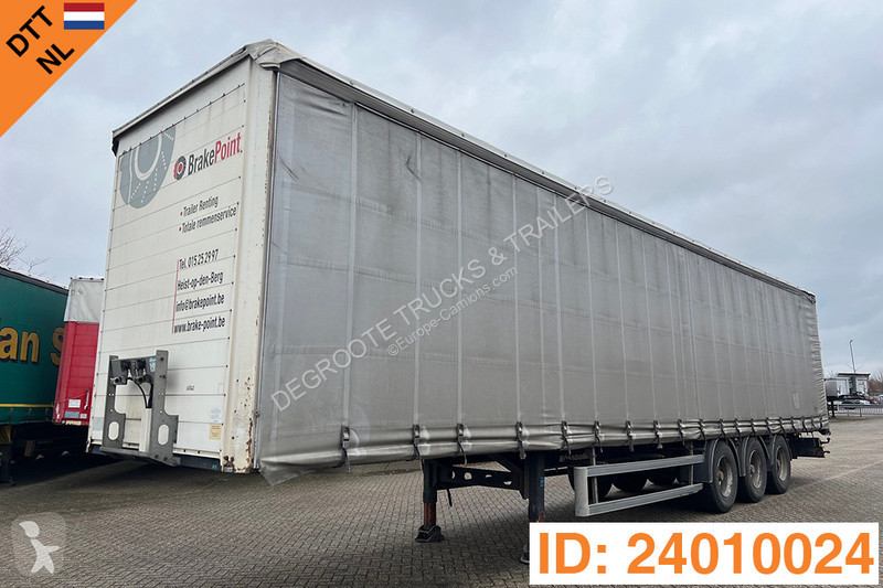 Semitrailer Kässbohrer Tautliner