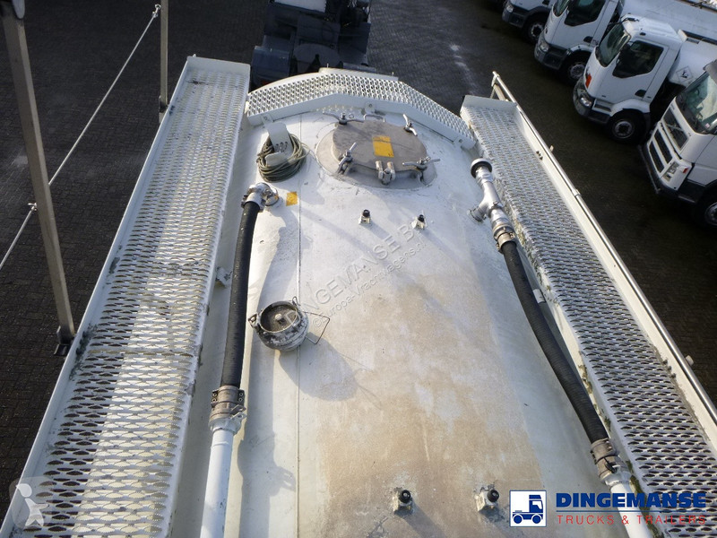 Semiremorca LAG Powder tank alu 60.5 m3 (tipping)