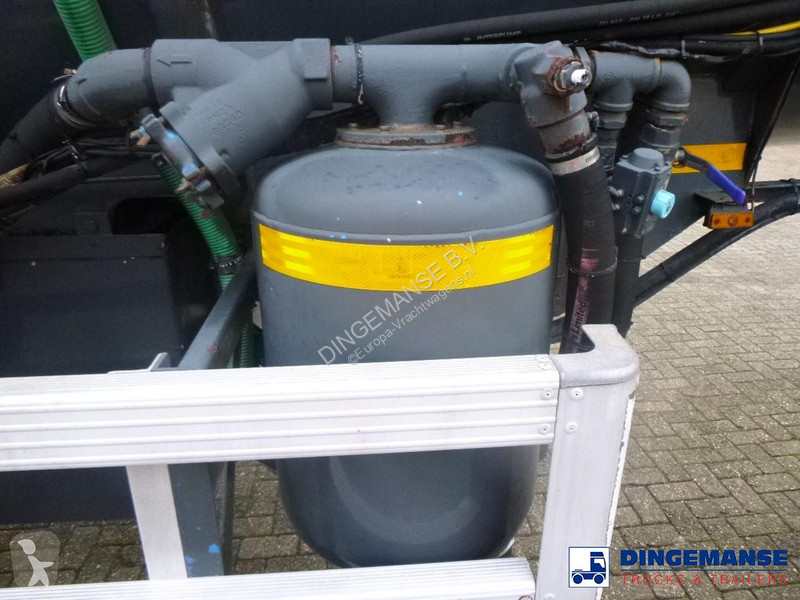 Semi remorque  Vacuum tank inox 30 m3 / 1 comp...