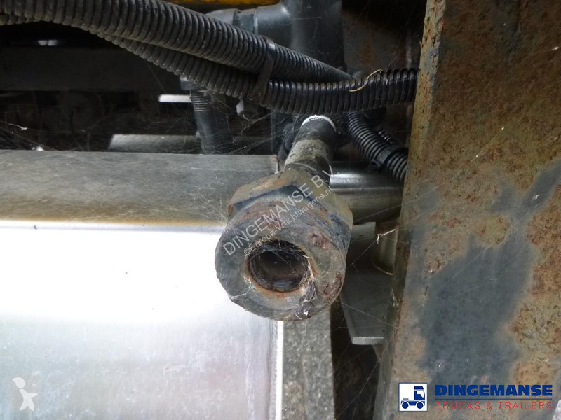 Semi remorque  Bitumen tank inox 28 m3 / 1 comp