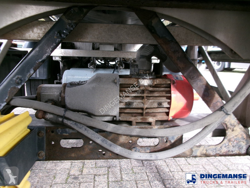 Semiremorca Crossland Bitumen tank inox 33 m3 /...