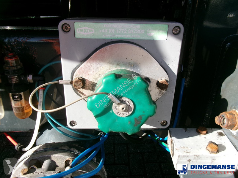 Semiremorca Cobo Fuel tank alu 44.7 m3 / 6 comp...