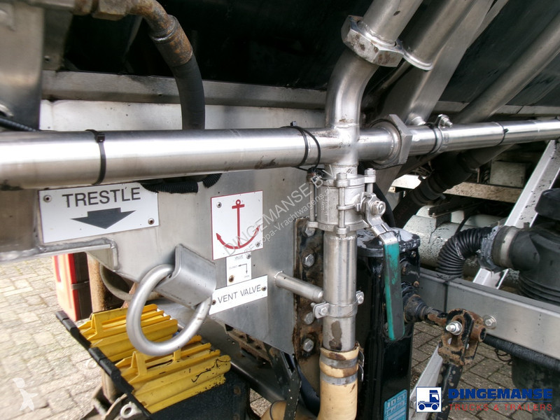 Semiremorca Crossland Bitumen tank inox 33 m3 /...