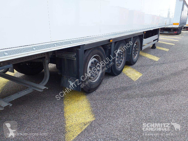 نصف مقطورة Schmitz Cargobull Semitrailer Reefer...