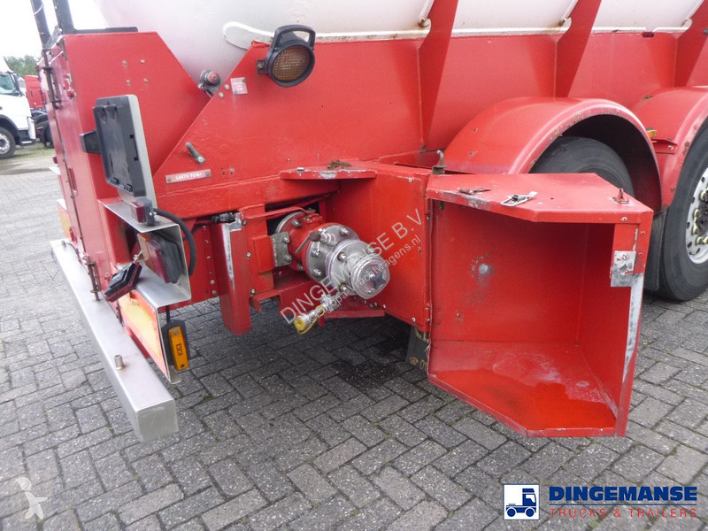 Semiremorca Clayton Gas tank steel 31.8 m3 (low...