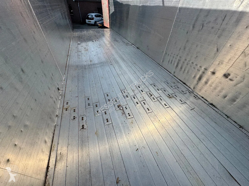 Oplegger  K100 92M3 Cargo Floor SAF...