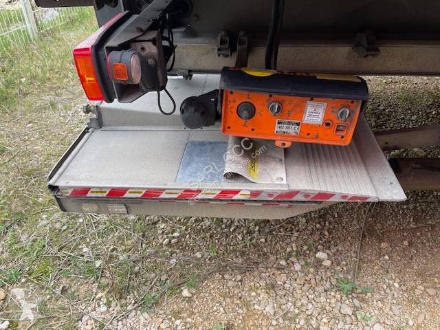 Semirremolque Samro DG548HG LOA 690 € X 24 Mois...