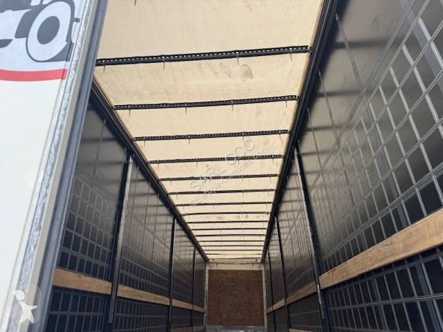 Semi remorque Fruehauf DN 273 PV
