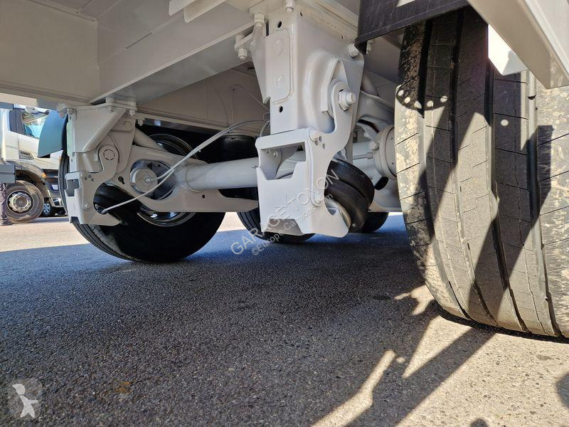 Semi remorque Benalu  BULKLINER CEREALIERE 57.3m3