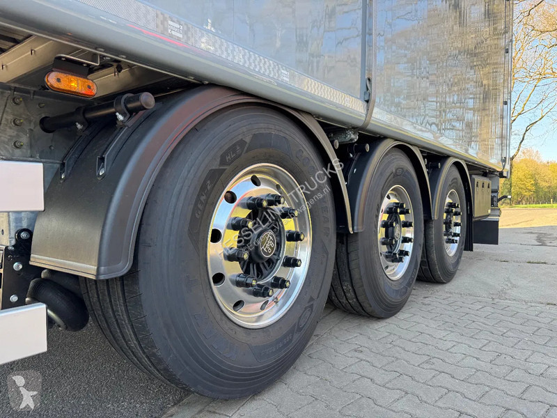 Semiremorca Kraker trailers 92m3 K-Force...