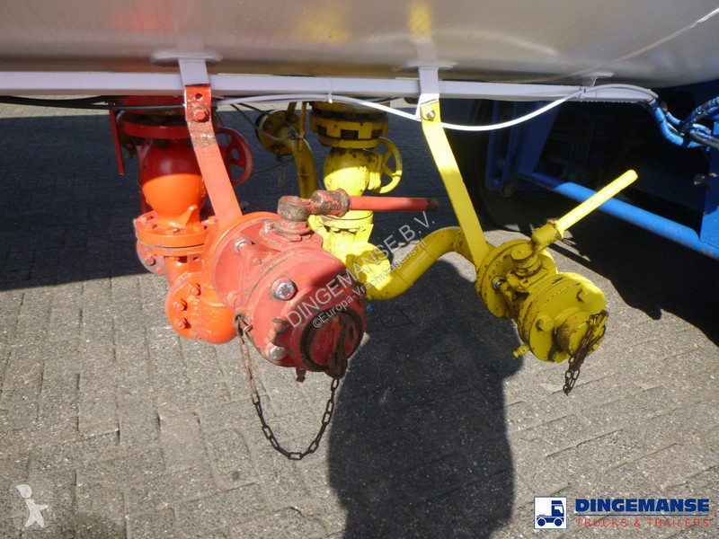 Semiremorca TYT Gas tank steel LPG 38.5 m3 / 1...