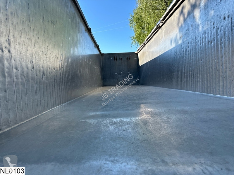 Oplegger Benalu kipper 56 m3