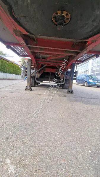Semitrailer Schwarzmüller kurzes 3- Achs...