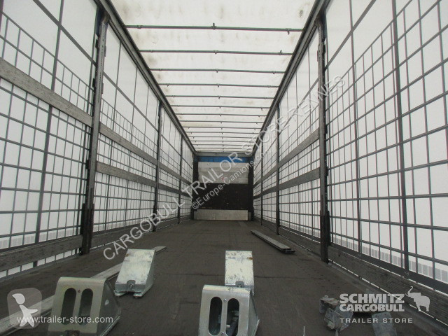 Semitrailer Schmitz Cargobull Semitrailer...