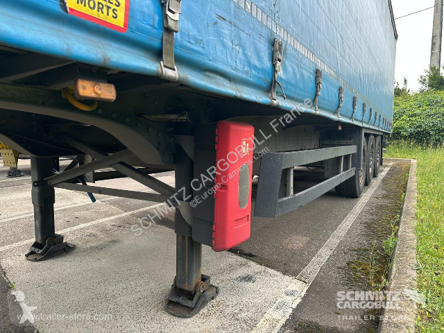 Semitrailer Schmitz Cargobull Semitrailer...