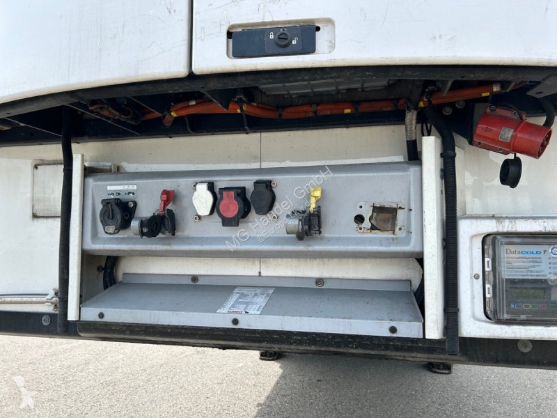 Semi reboque Schmitz Cargobull SCB S3B SKO24...
